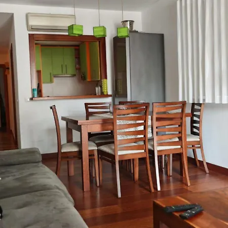 La Plaza De Apartman *